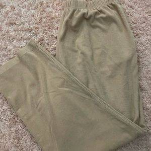 women’s pants